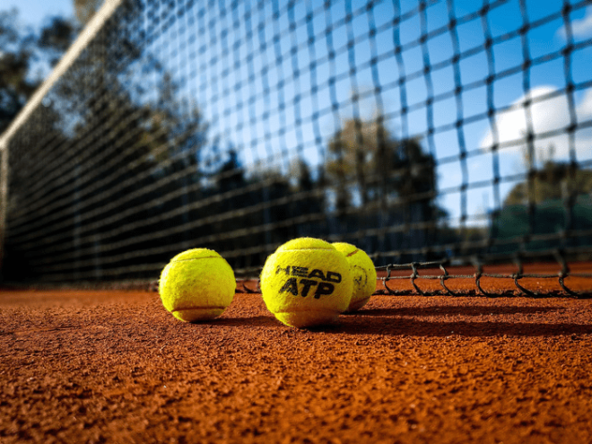 Analyzing the Most Thrilling Finals in Recent Tennis History