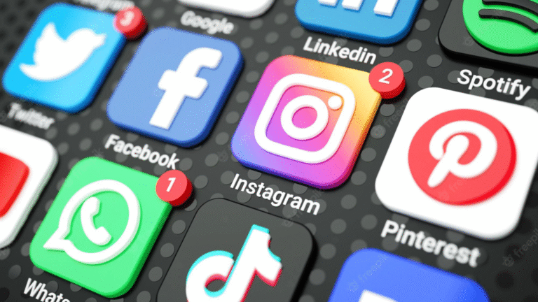 How Apps are Changing the Way We Work, Play and Communicate