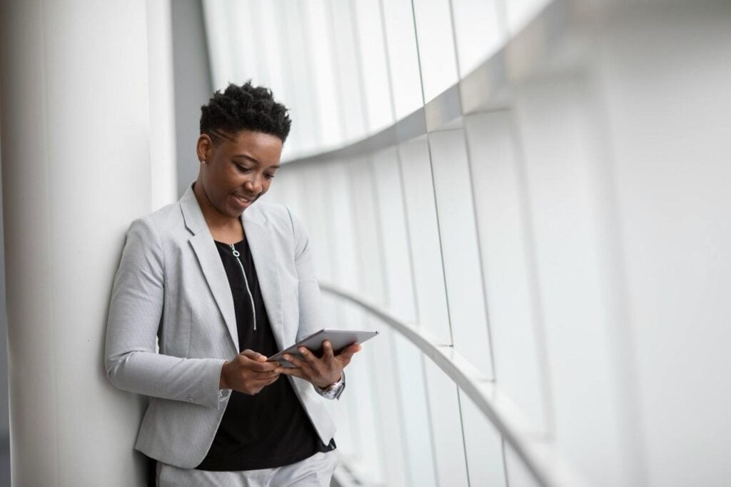 Why Using a Tablet for Sports Betting is a Good Idea