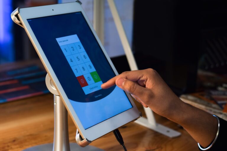 What Makes an iPad POS System Truly Best 7 Must-Have Features
