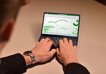 10.1-Inch Studio Mode Laptop One-Netbook 5 Launching From $1169