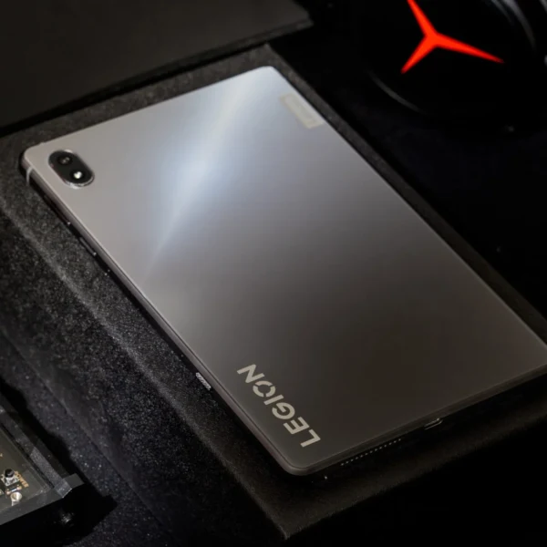 Lenovo Legion Y700 (2023)