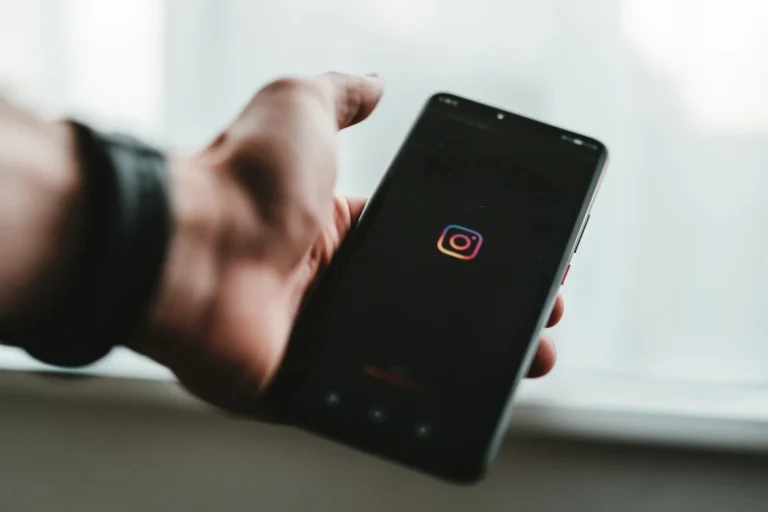 11 Solutions to Fix Instagram Voice Messages Not Playing or Sending