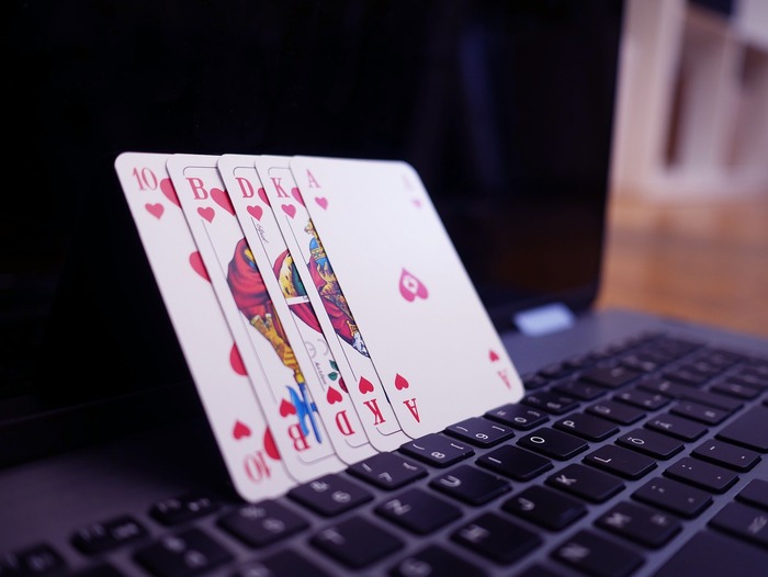 Can You Play And Pay Without Downloading An App?
