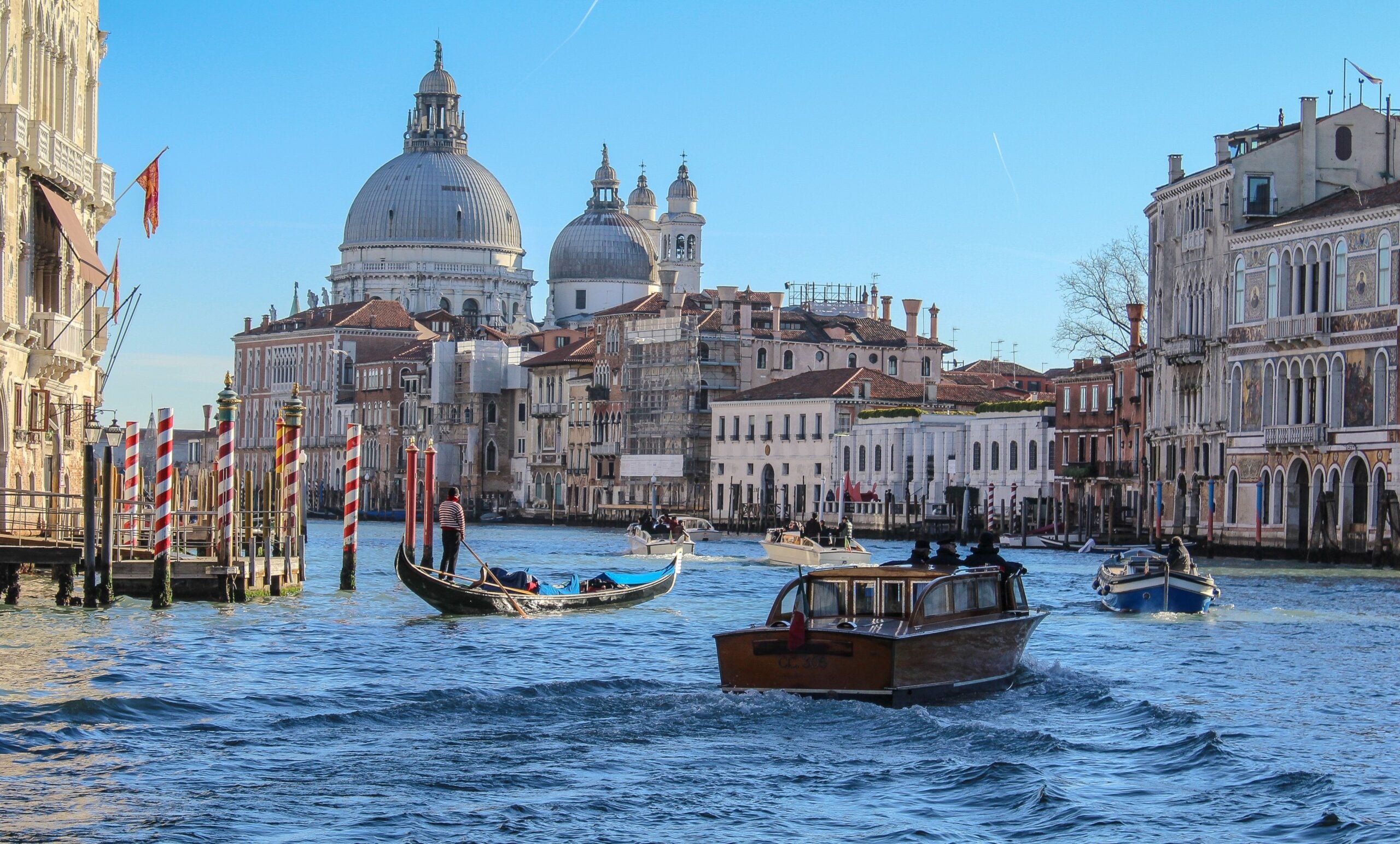 7 Moments You’ll Want to Share Instantly While Traveling Across Italy